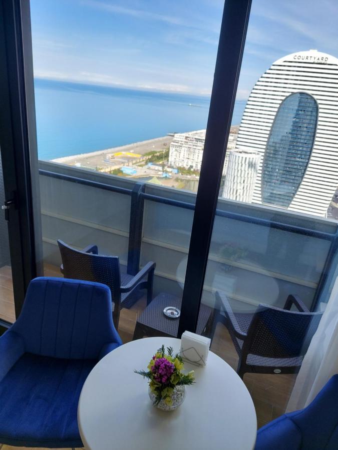 Apartament Номера На Высоких Этажах 24,31 Batumi Zewnętrze zdjęcie