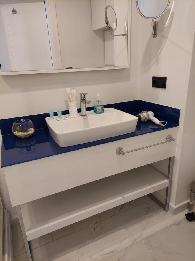 Apartament Номера На Высоких Этажах 24,31 Batumi Zewnętrze zdjęcie