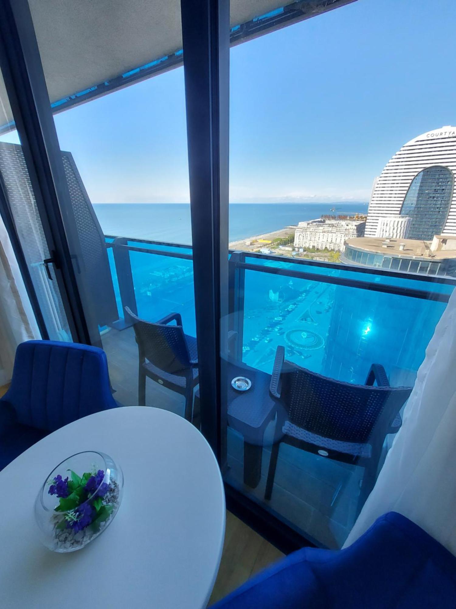 Apartament Номера На Высоких Этажах 24,31 Batumi Pokój zdjęcie